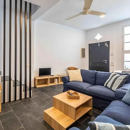 Estanco Azul Ideal Families Or Nomads Speed Wifi Spacious Located In Center Tarifa